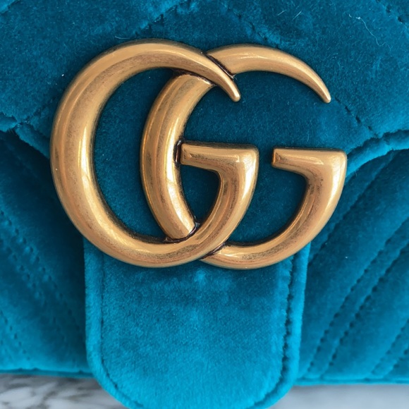 $1500 Gucci GG Marmont velvet bag - Picture 2 of 10
